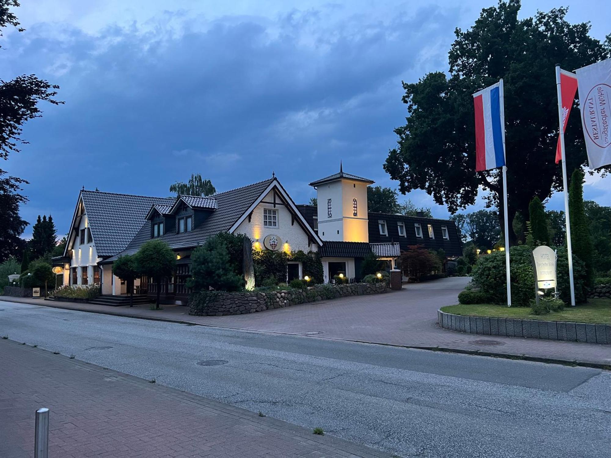 Hotel Tangstedter Muehle Extérieur photo